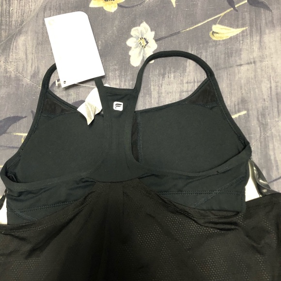 Fabletics Tank top. New! - Picture 3 of 5